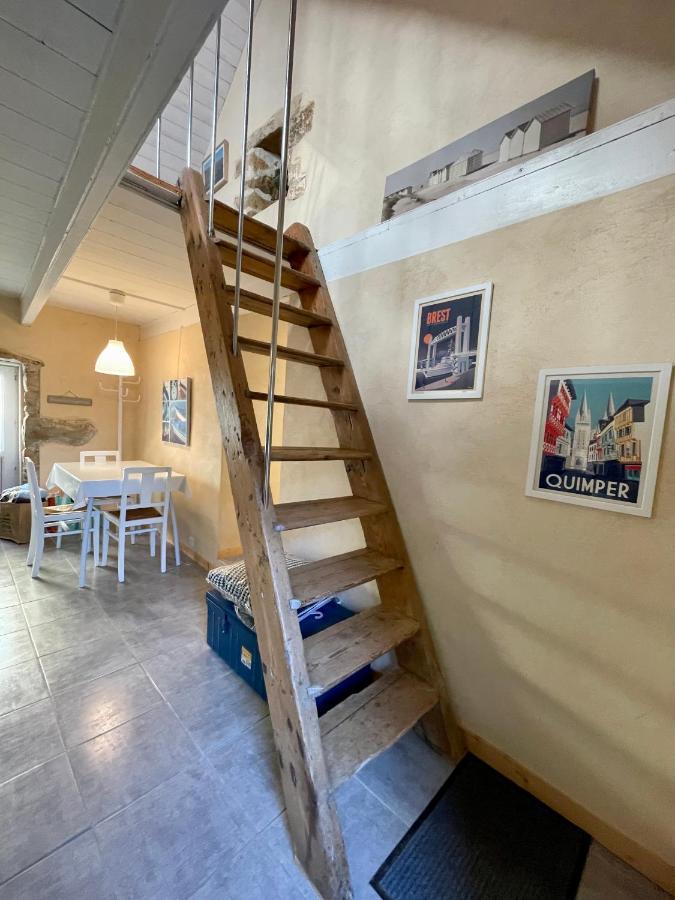 Authentique Penty Au Coeur Du Bourg Apartment Roscanvel Екстериор снимка